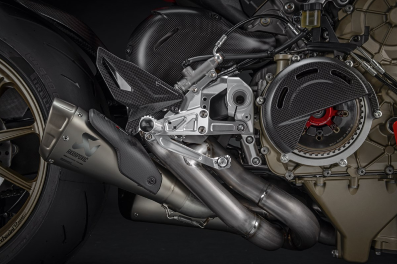 Ducati Streetfighter V4 (2020-2022) Akrapovic Titanium Full Race Exhaust System 96481653AA thumbnail 3