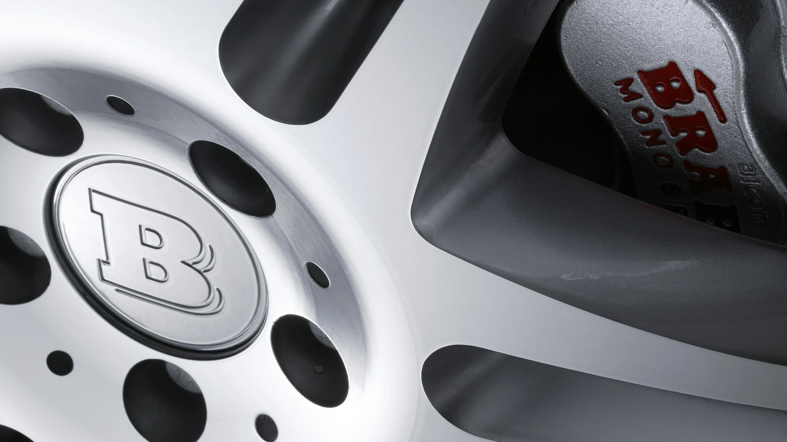 Aluminum center cap for Mercedes – W 470 – X 250 - X 350