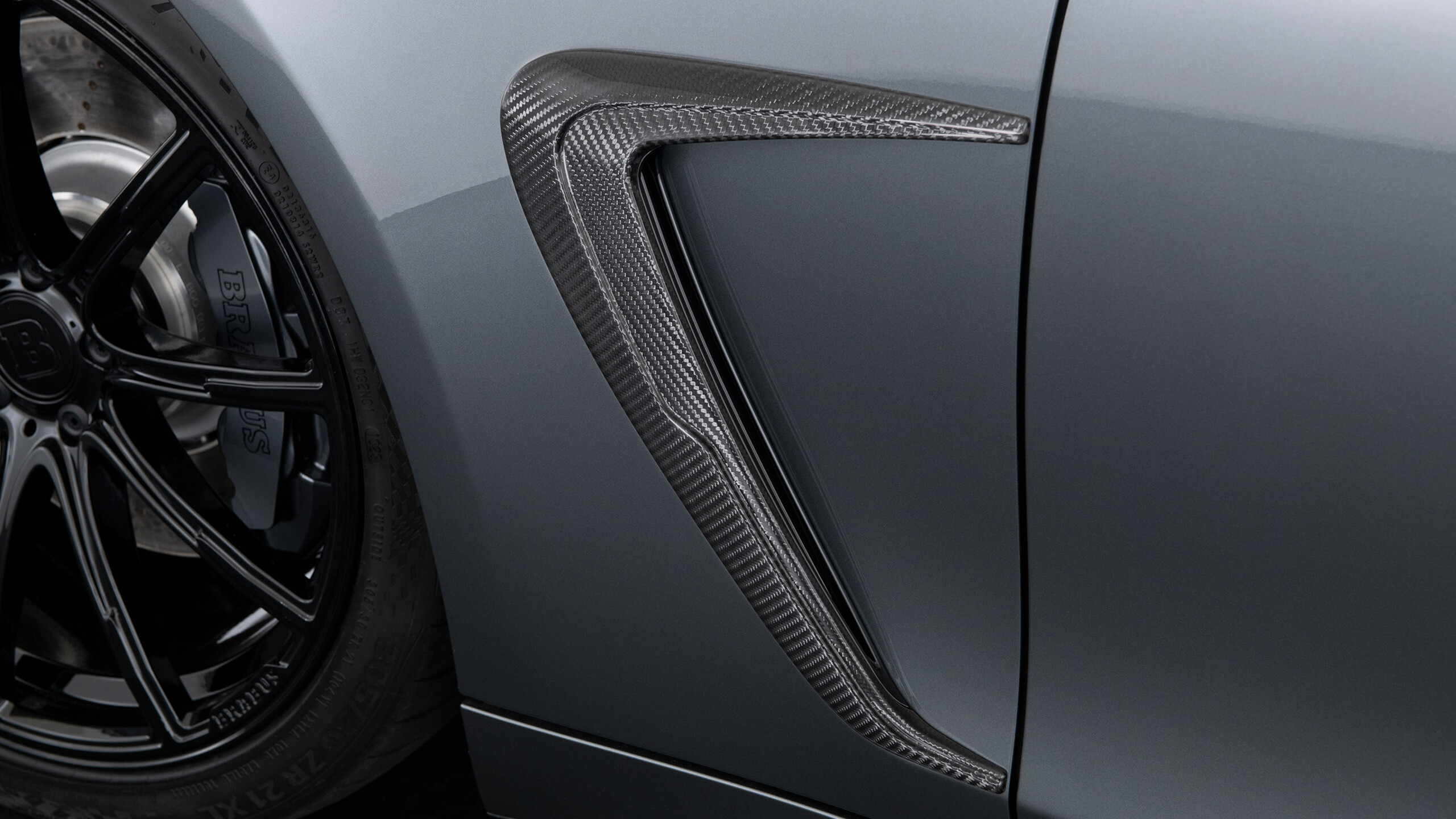 Carbon fender add-on parts for Mercedes – C 192 – AMG GT 63