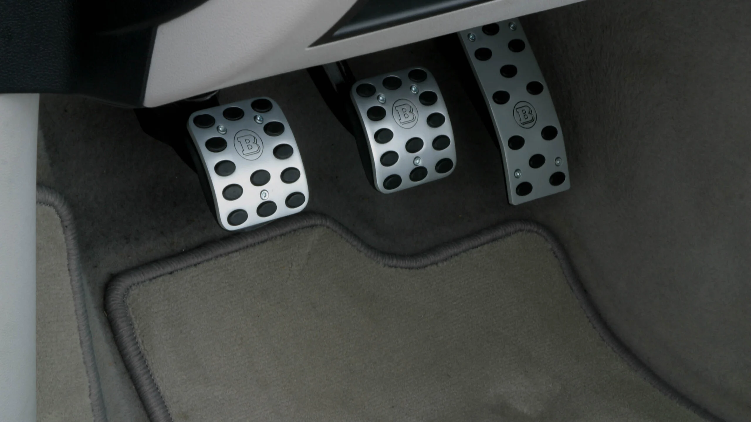 Aluminium pedal pads manual transmission for Mercedes – C257 – CLS 220 - CLS 450 | AMG Line