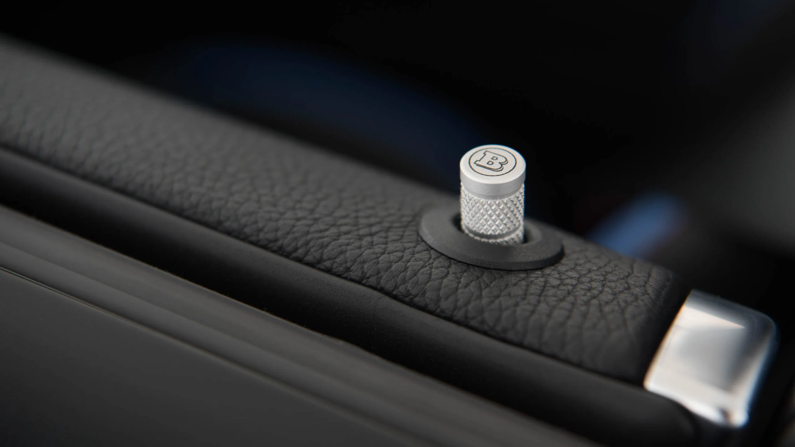 Aluminum door-lock pins for Mercedes – X 290 – AMG GT 53