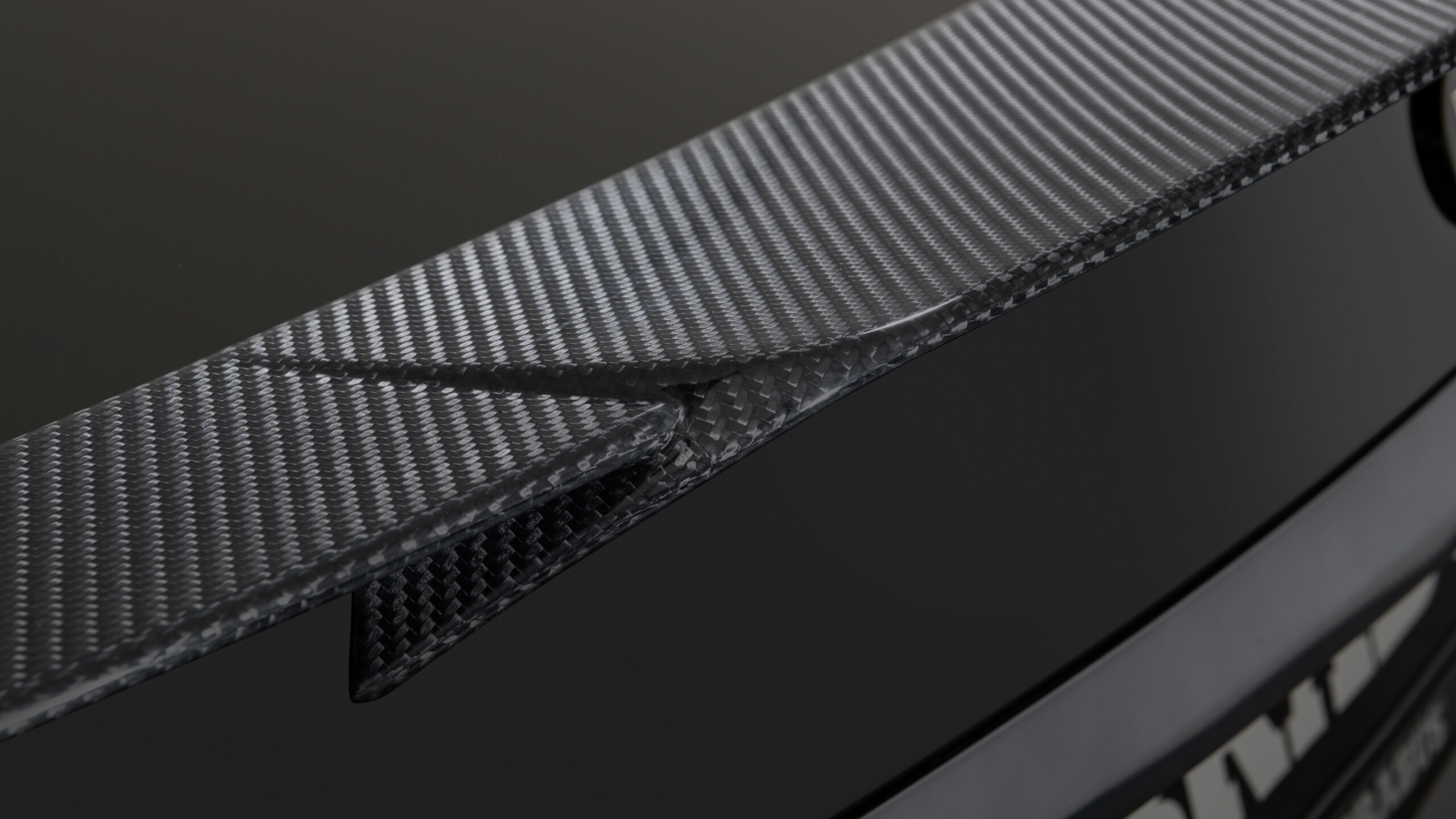 Carbon rear spoiler for Mercedes – Z 223 – Maybach S 580 / S 680