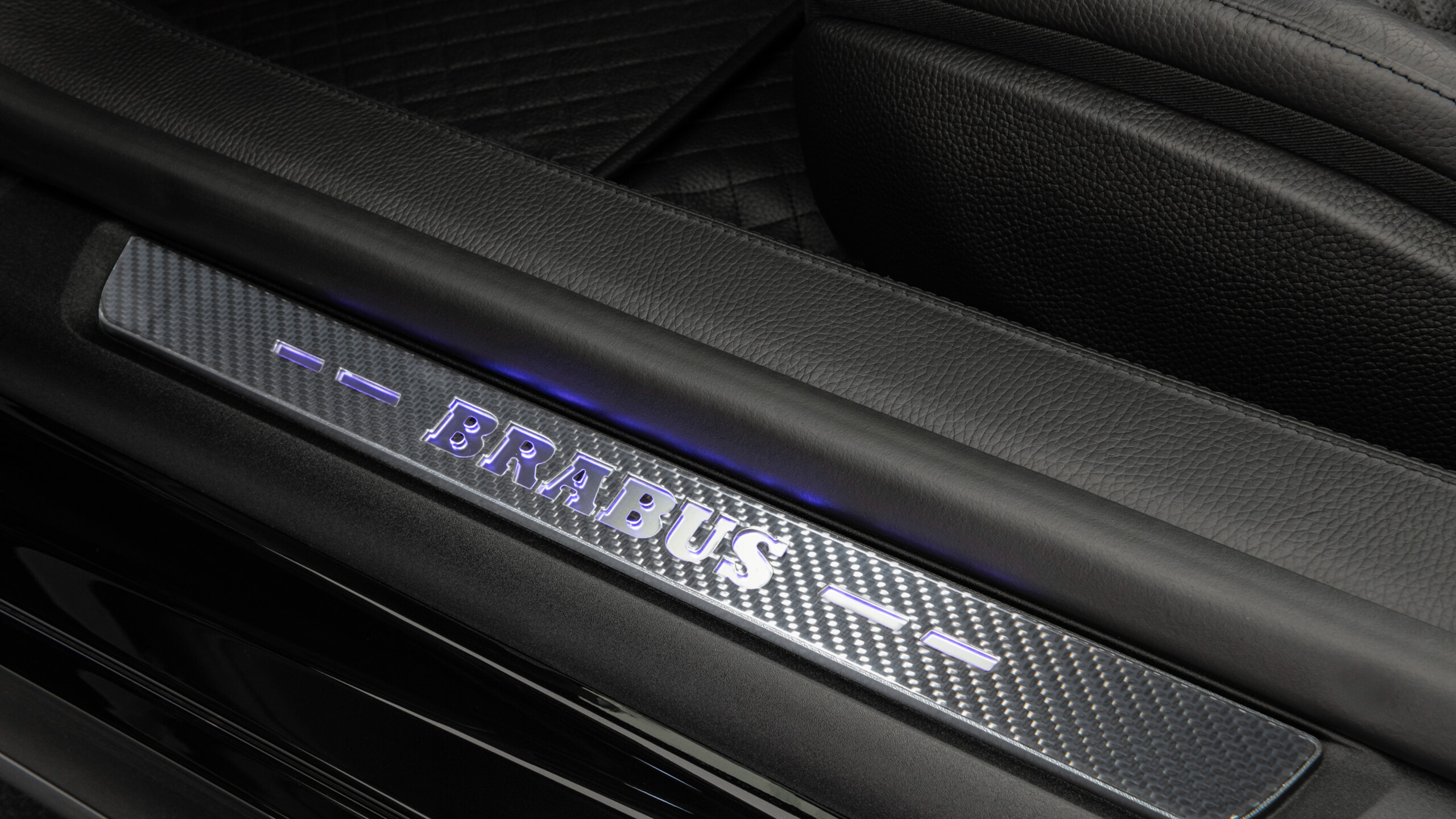 Carbon Entry Panels for Mercedes – R 232 – AMG SL 63
