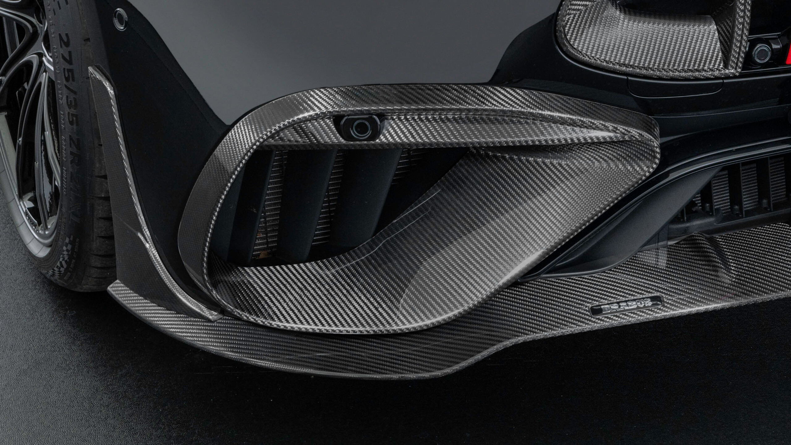 Carbon front fascia attachments for Mercedes – X 290 – AMG GT 63 Facelift