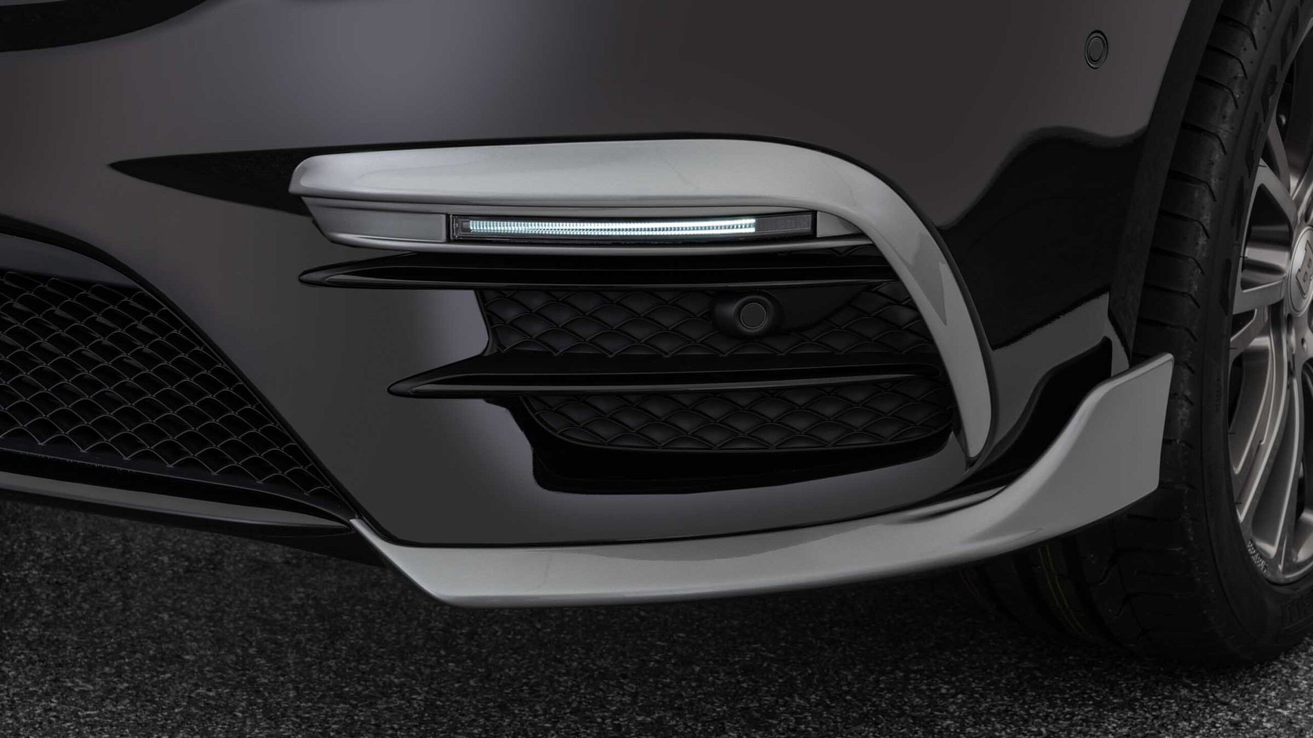 Подовжувачі переднього бампера для Mercedes – W 447 – V 220 - V 300 | AMG Line