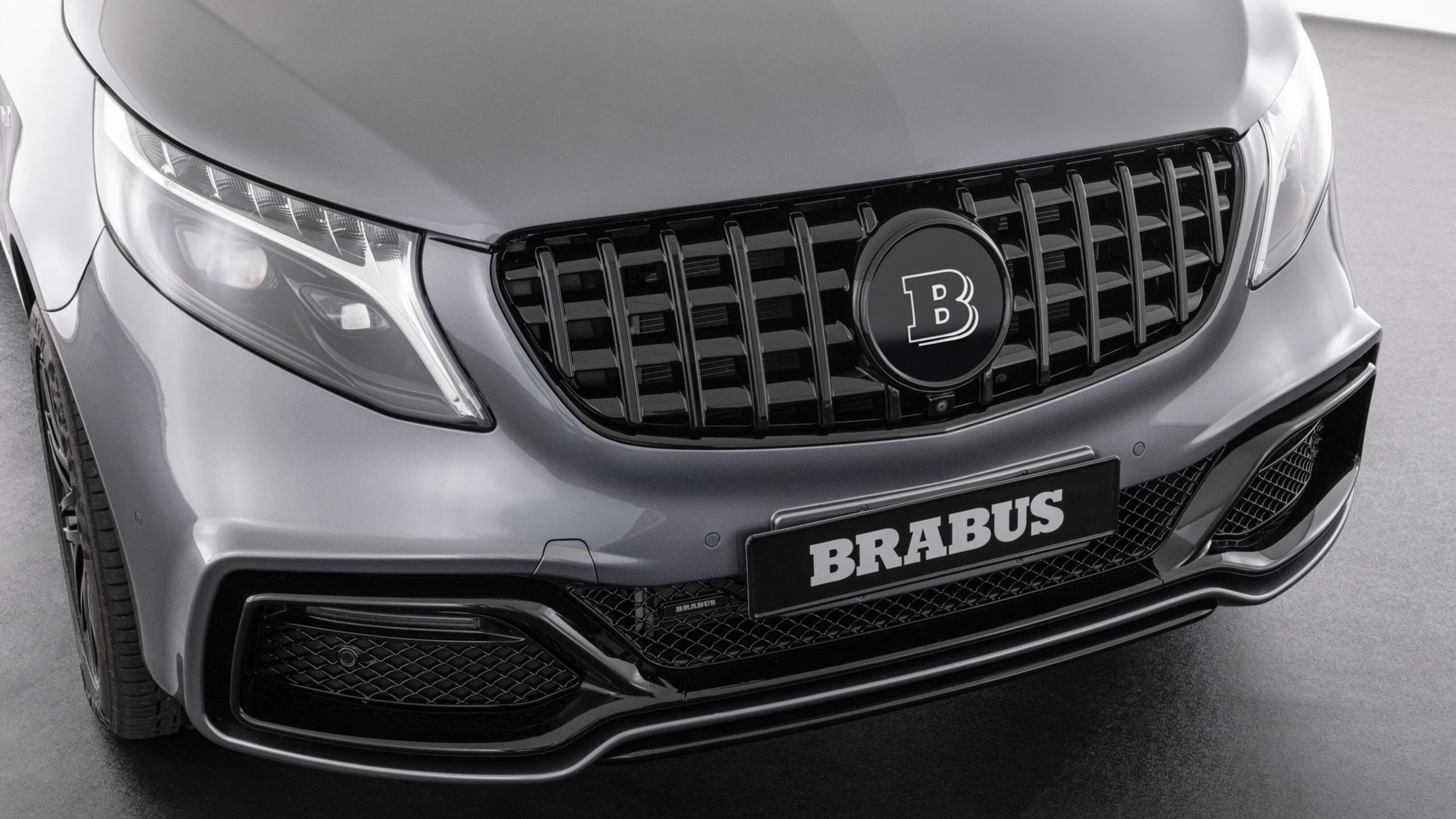 Спортивна решітка радіатора Signature для Mercedes – W 447 – V 250 until 03/2019