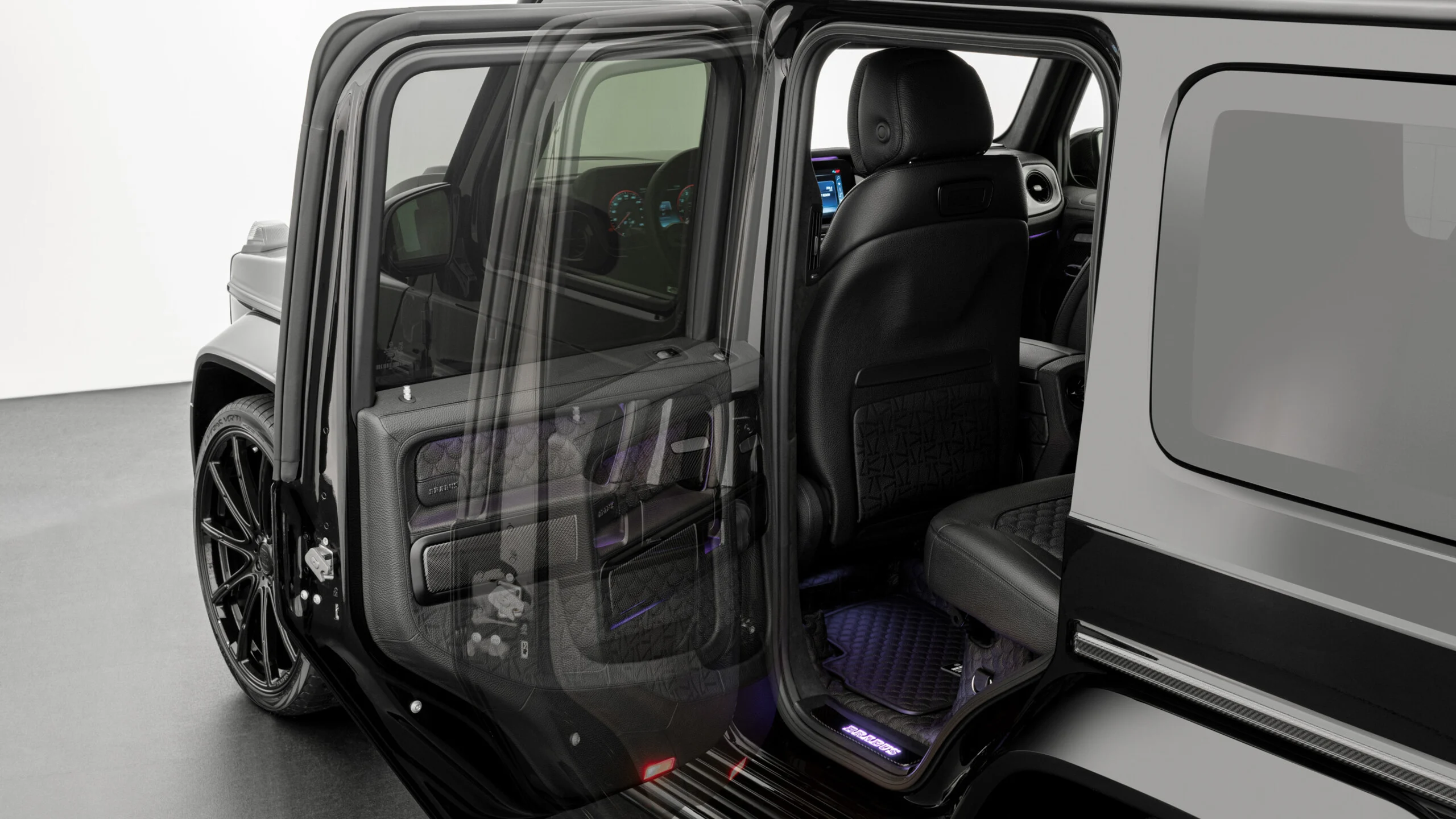 Easy entry for Mercedes – W 465 – G 450 - G 500