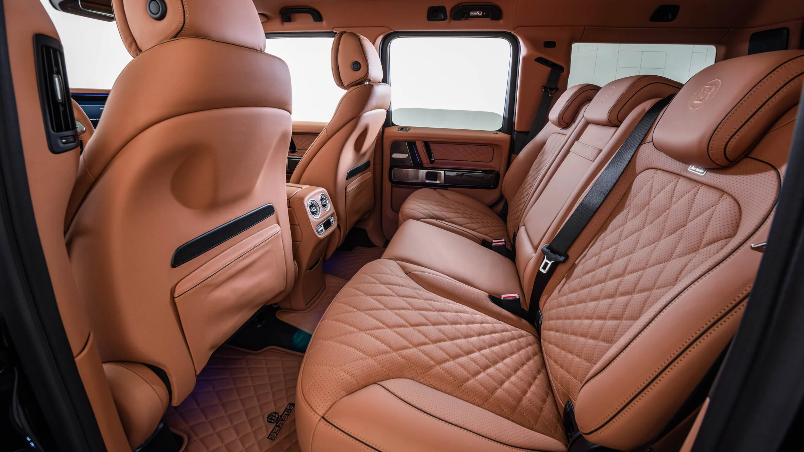 Leather/Alcantara Interior for Mercedes – W 463A – G 350 – G 500