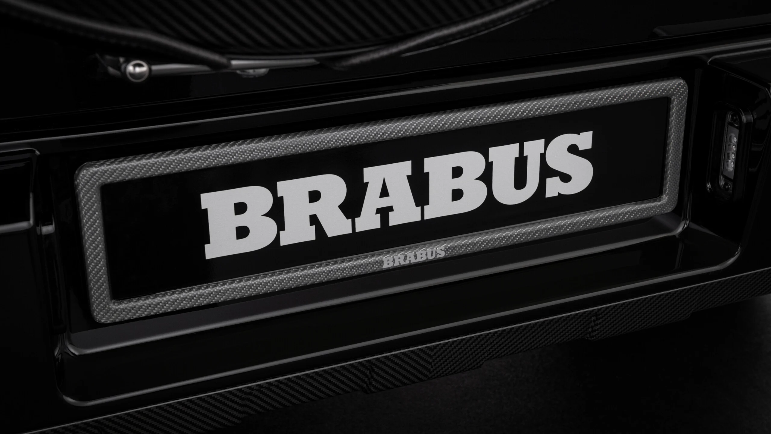 Carbon license plate holder for Mercedes – W 465 – AMG G 63