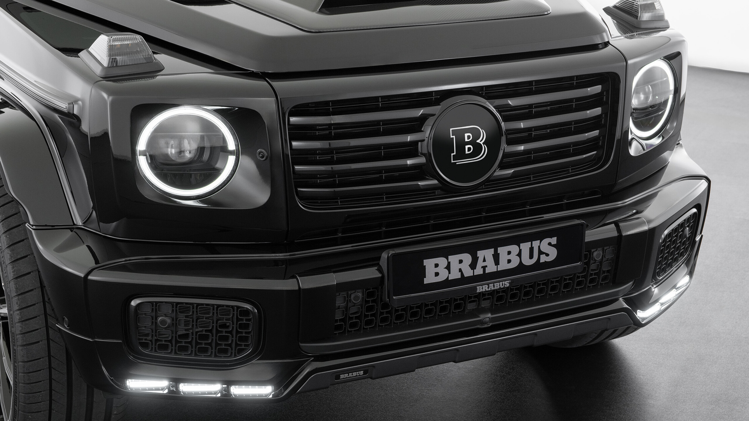 Front fascia attachment for Mercedes – W 465 – G 450 – G 500