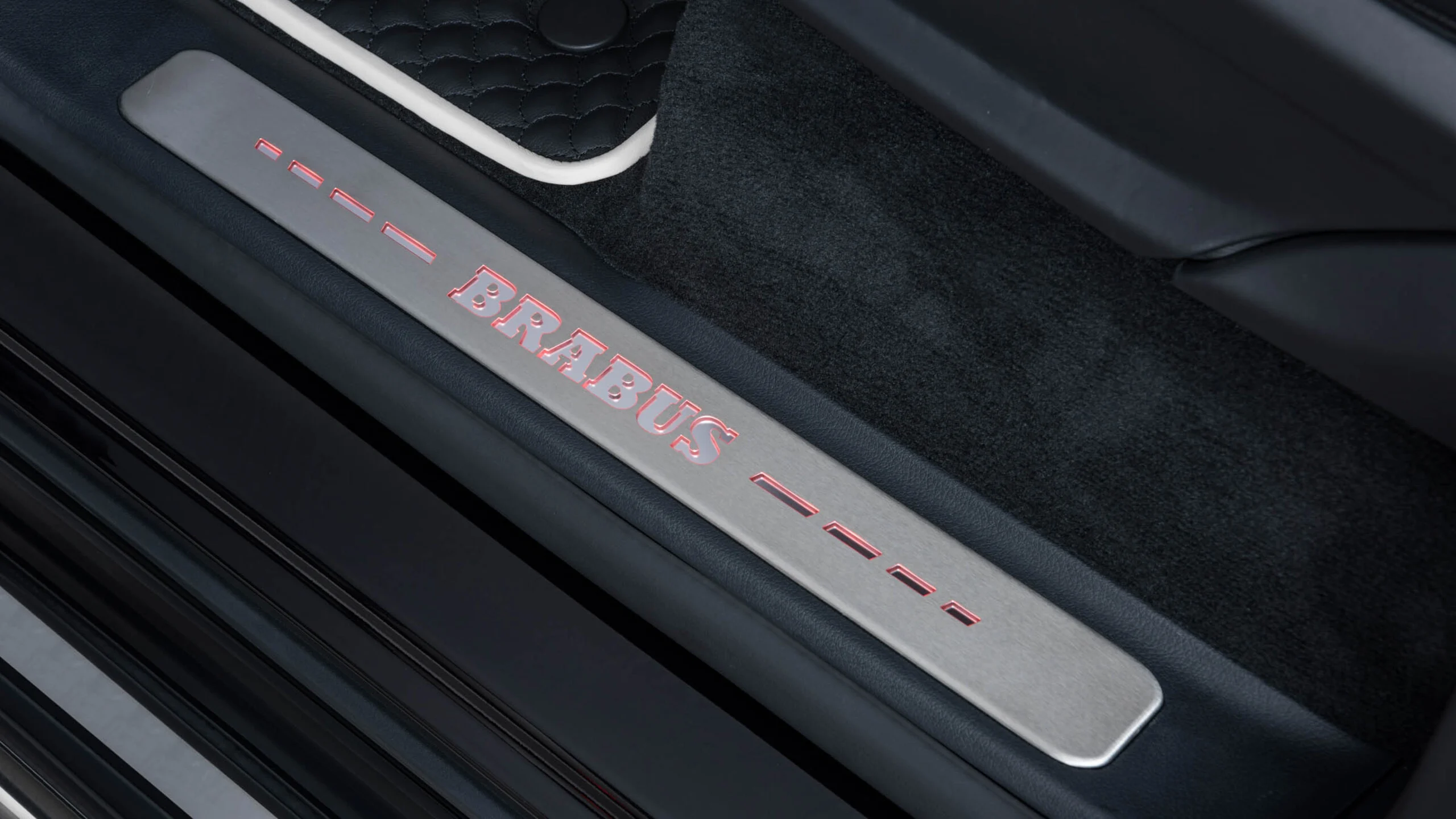 RGB Entry Panels for Mercedes – W 465 – AMG G 63