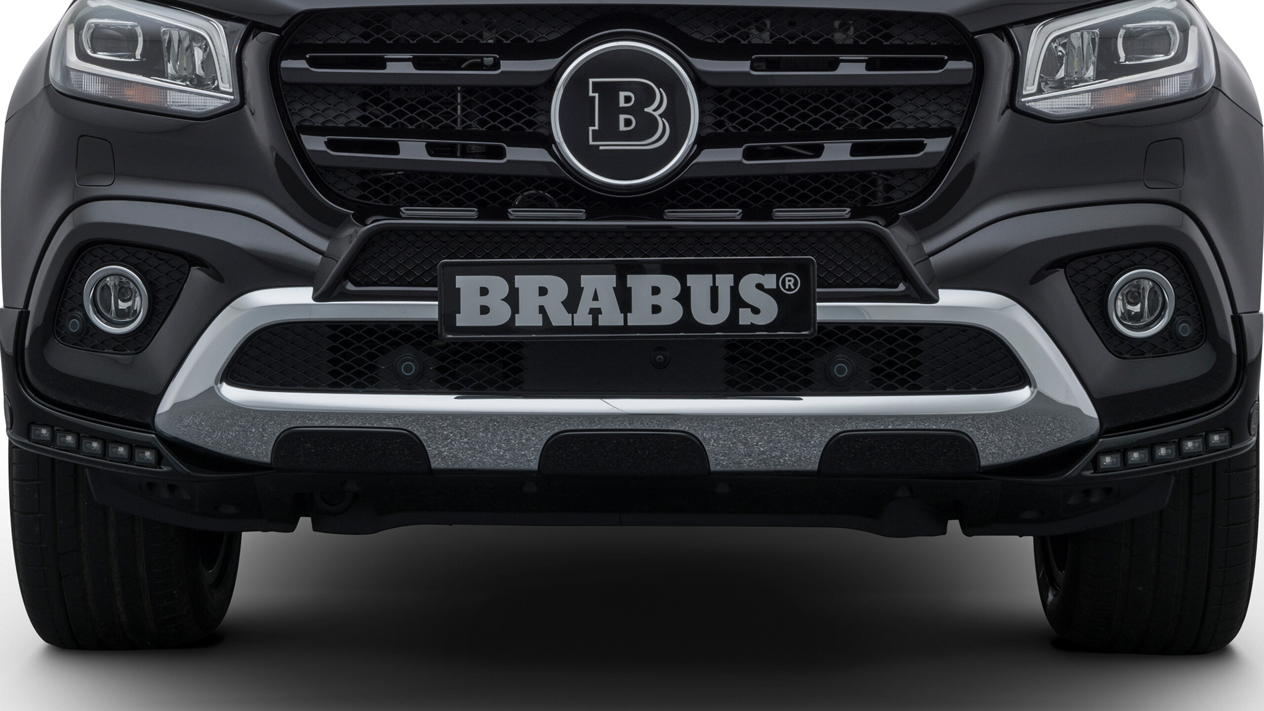Front attachments for Mercedes – W 470 – X 250 - X 350 - 1