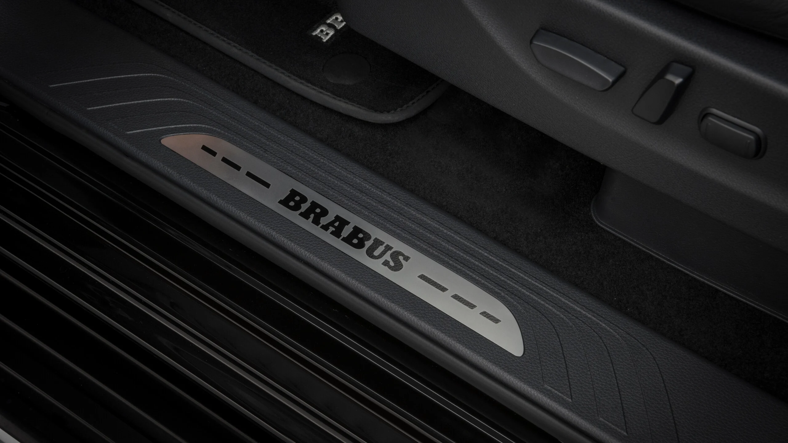 BRABUS Interior Accessoires Package for Mercedes – W 470 – X 250 - X 350