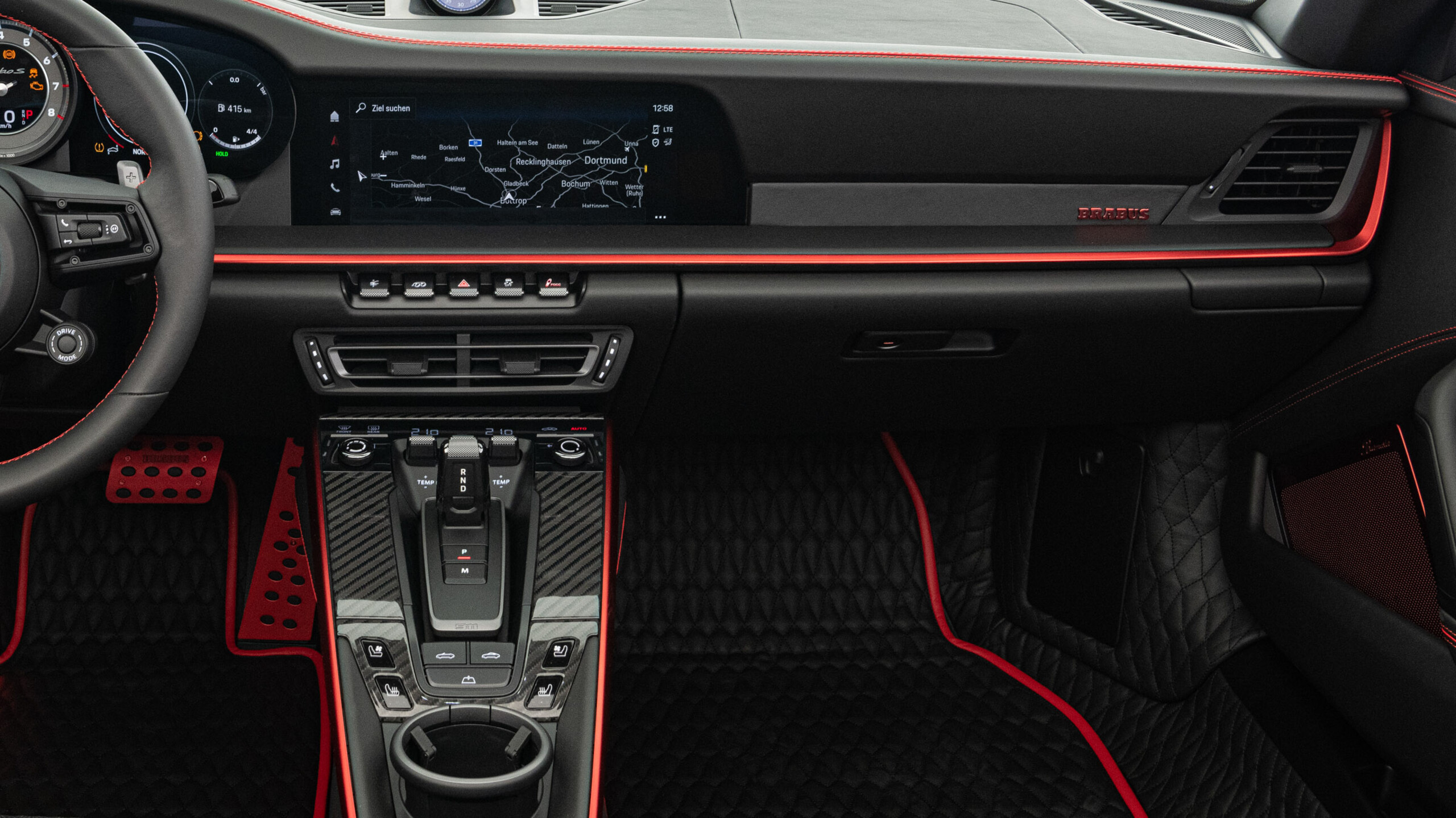 Leather dashboard underpaneling BRABUS based on Porsche 911 Turbo