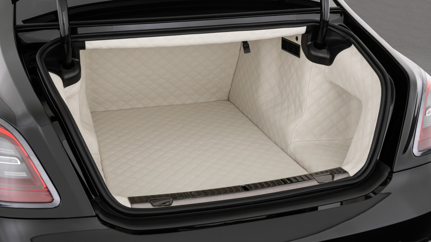 Leather trunk quilted BRABUS based on Rolls – Royce Ghost