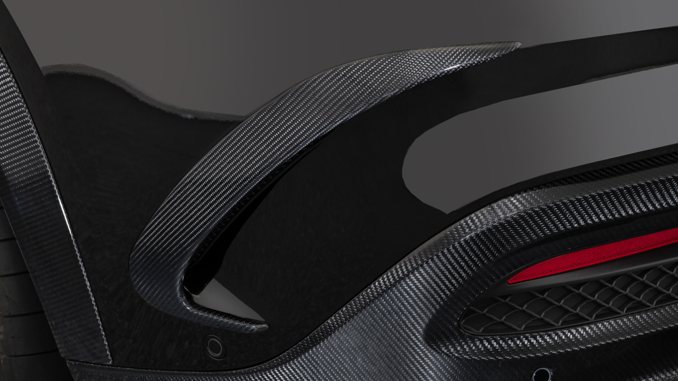 Carbon rear fascia inserts for Mercedes – C 167 – AMG Line