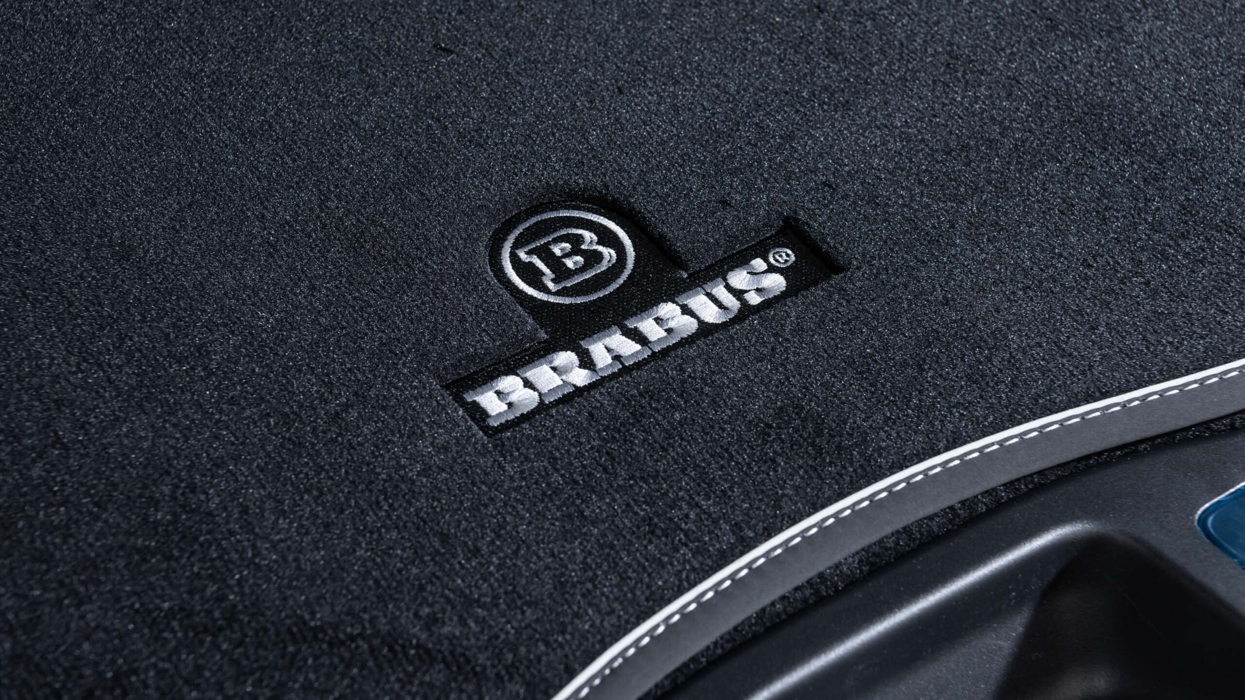Velour trunk mat for Mercedes – C 167 – Standard model