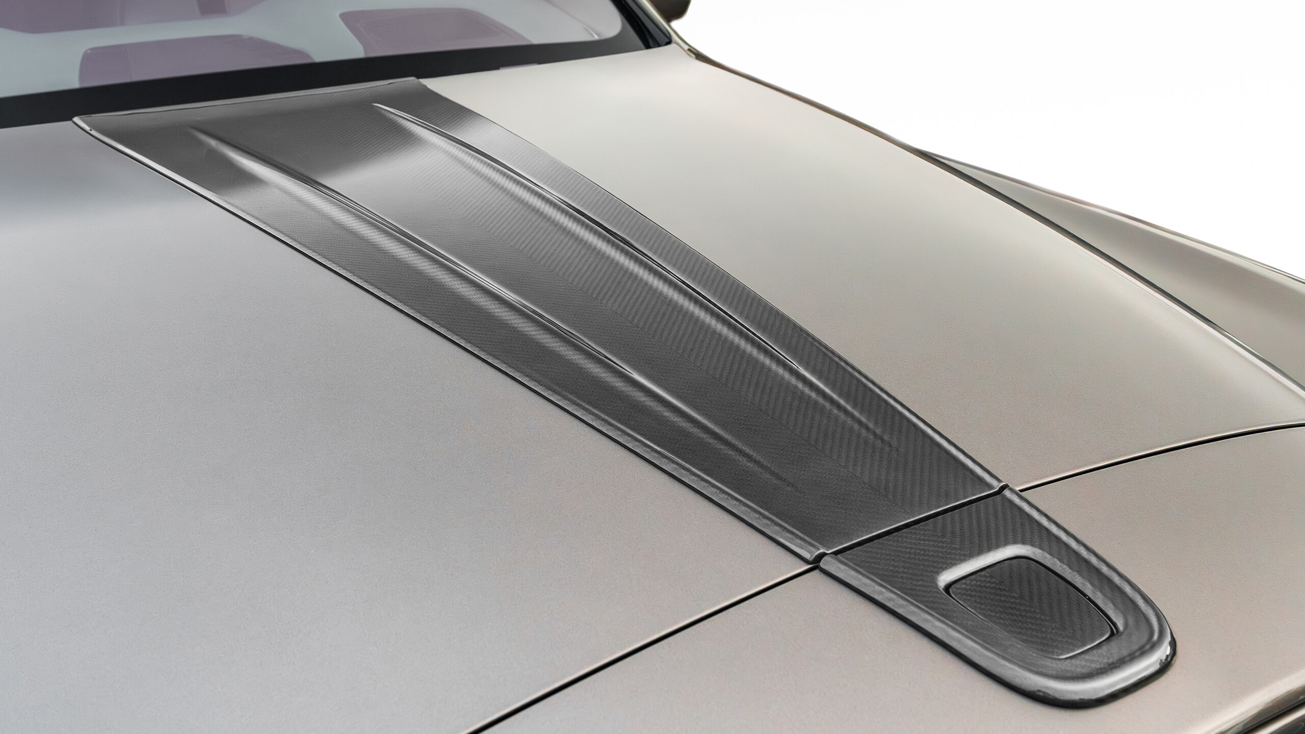 Carbon hood attachment – Series II BRABUS based on Rolls – Royce Cullinan