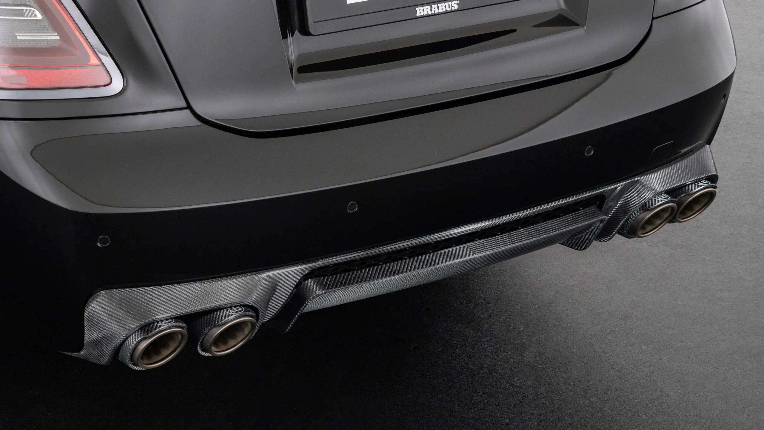 Carbon rear insert BRABUS based on Rolls – Royce Ghost