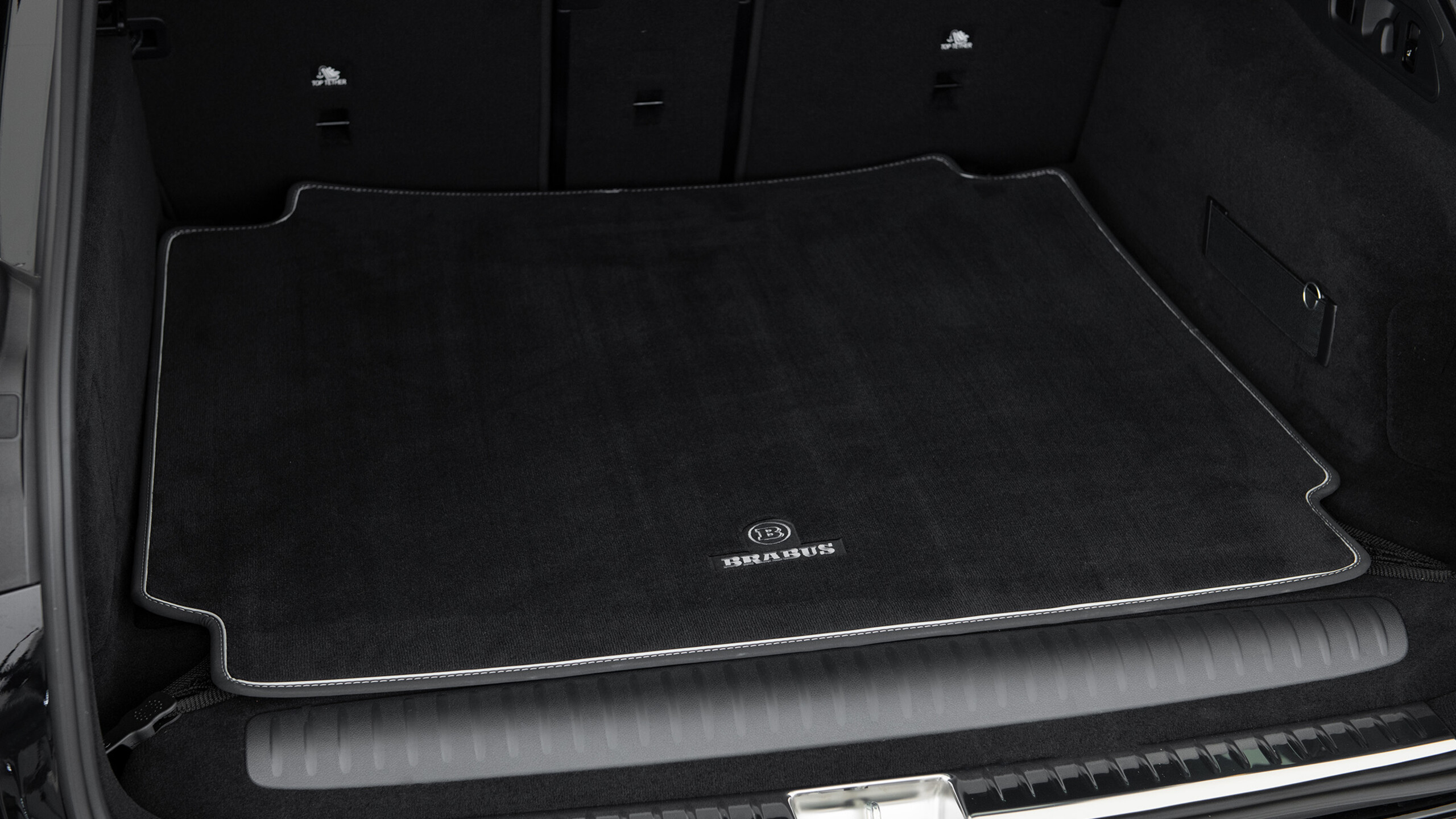 Velour trunk mat for Mercedes – S 214 – AMG E 53