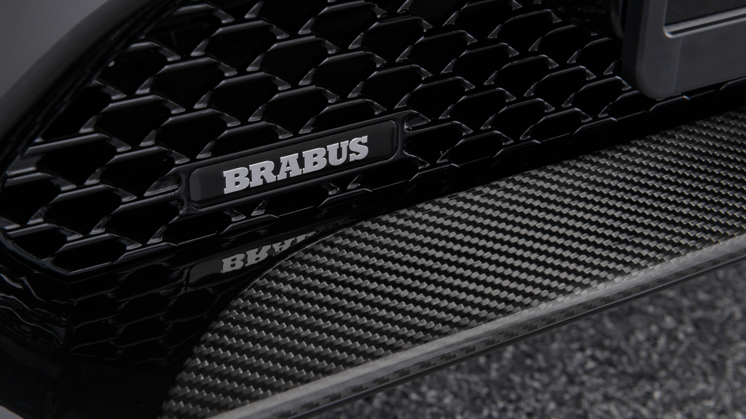 Front spoiler PUR with carbon add – on for Mercedes – X 167 – Maybach GLS 600