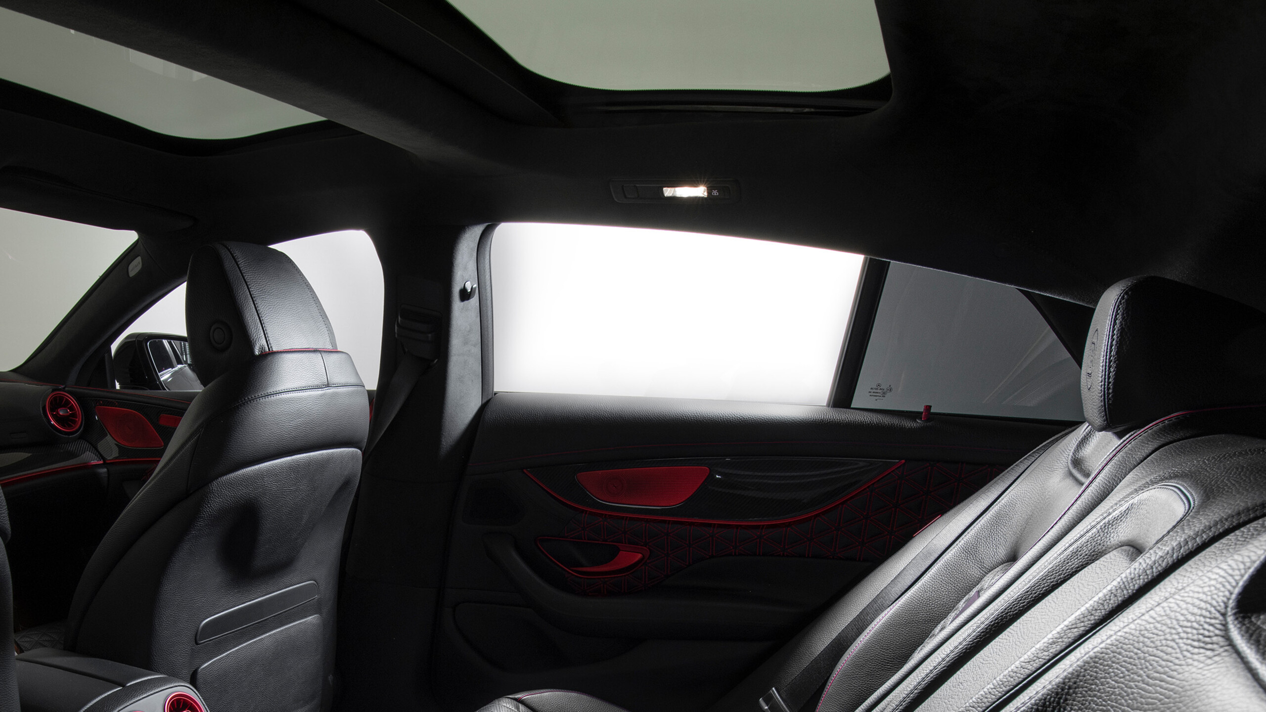 Leather A-,B- & C-pillars for Mercedes – X 290 – AMG GT 53