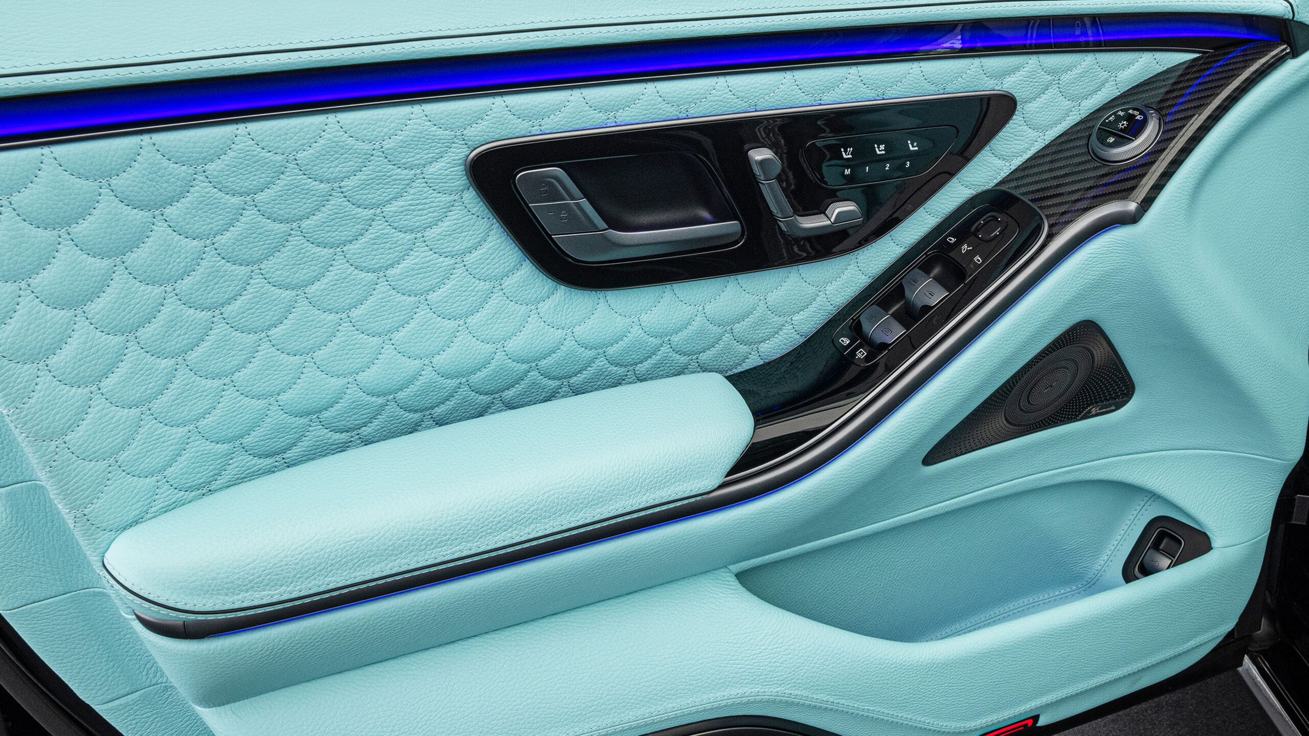 Leather door panels for Mercedes – Z 223 – Maybach S 580 / S 680