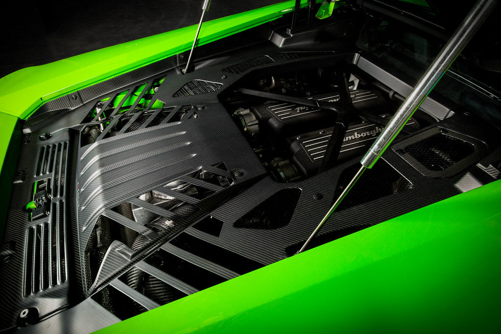 Matte Carbon Fiber Engine Cover for LAMBORGHINI Huracan thumbnail 6