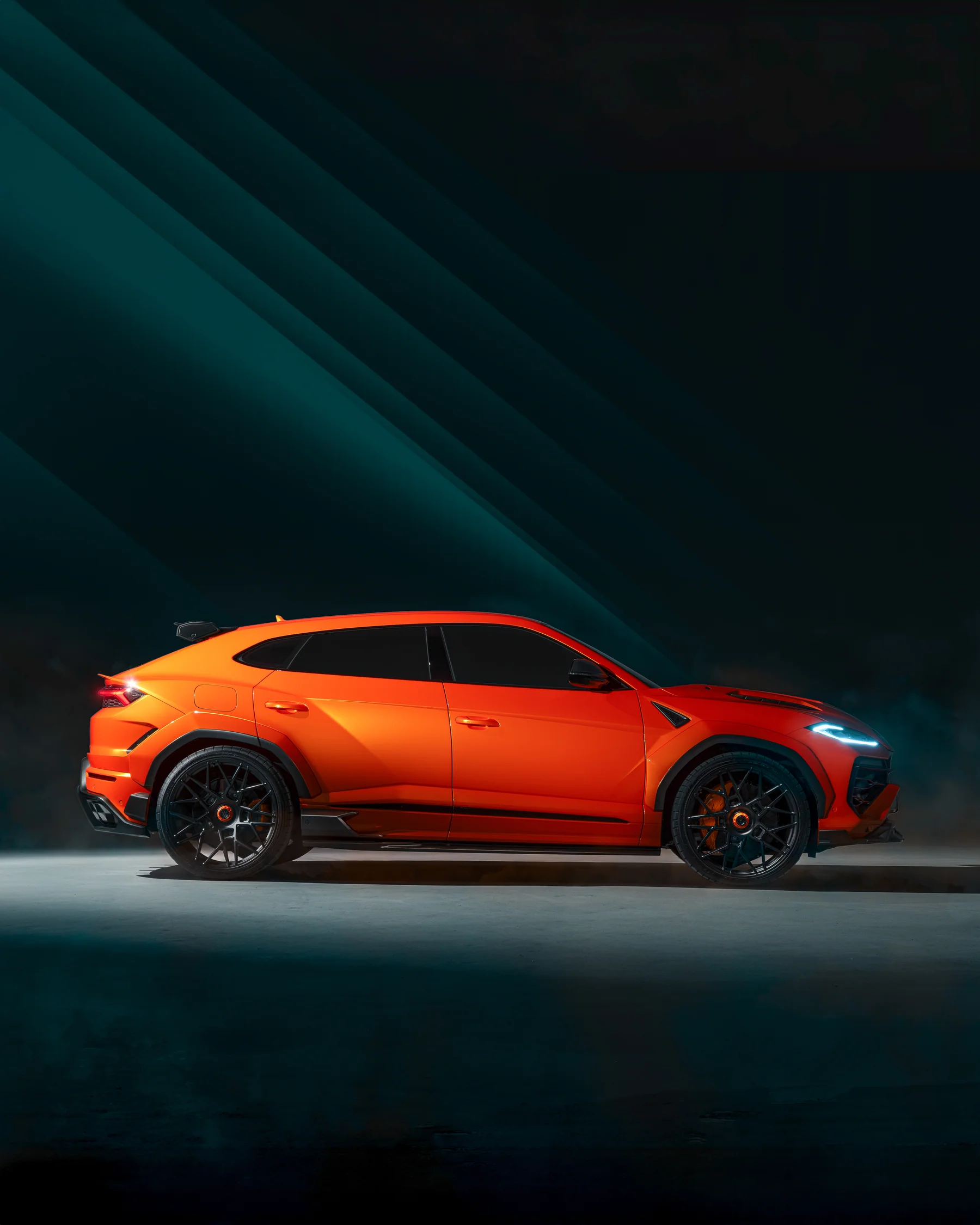 Urban Widetrack Body Kit for Lamborghini Urus SE thumbnail 8