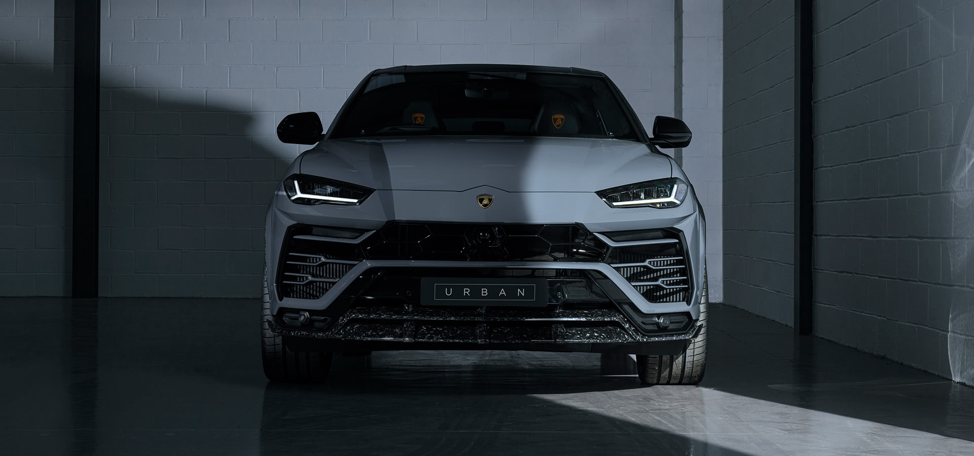 Верхнє розширення ducktail-спойлера Urban для Lamborghini Urus / Urus S - Visual Carbon Fibre thumbnail 3