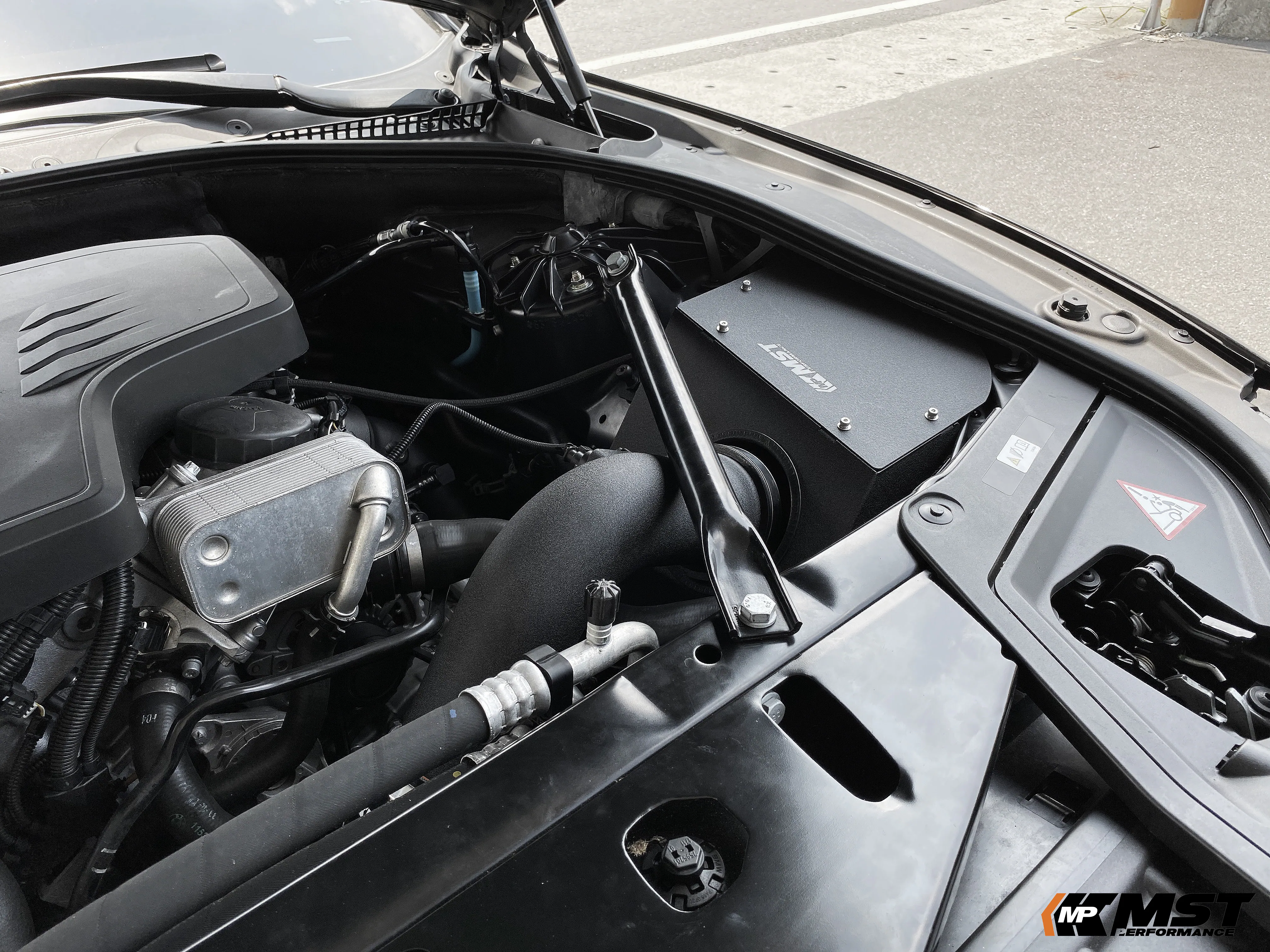 MST BMW F10 520i/528i 2.0L N20 Cold Air Intake System (BW-N2051) thumbnail 4