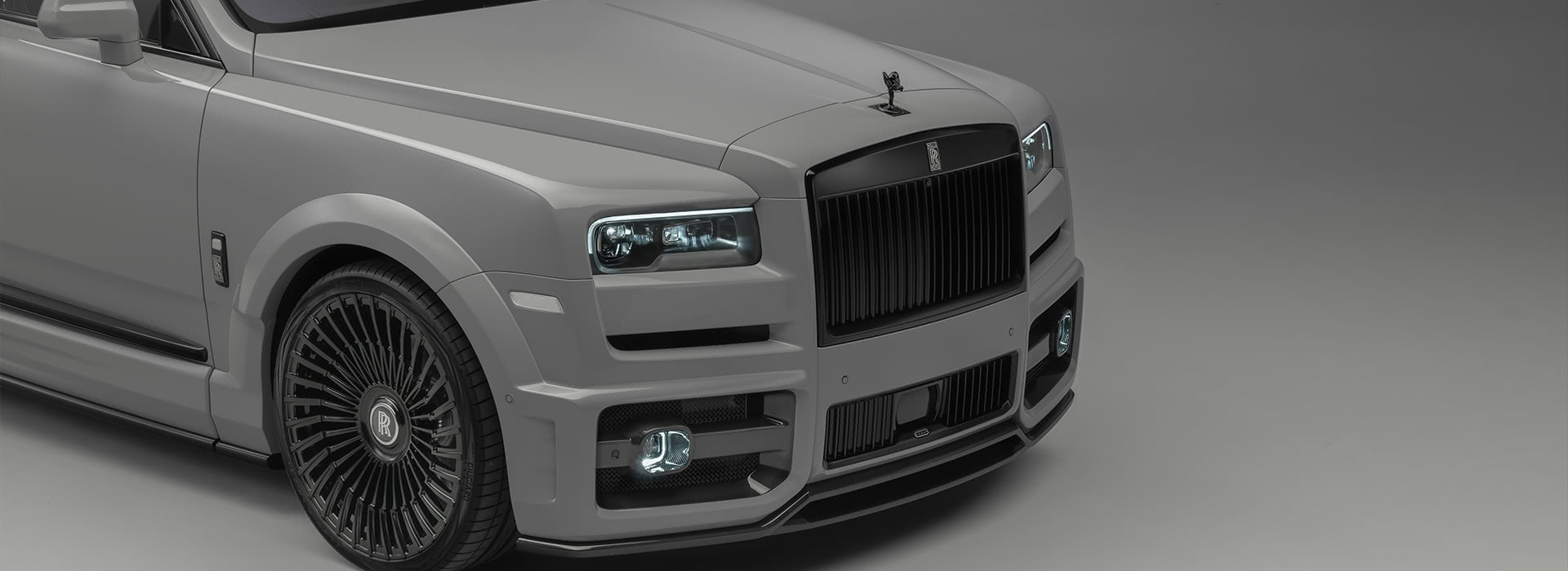 Верхній задній спойлер Urban для Rolls-Royce Cullinan Series 1 / 2 - Visual Carbon Fibre thumbnail 3