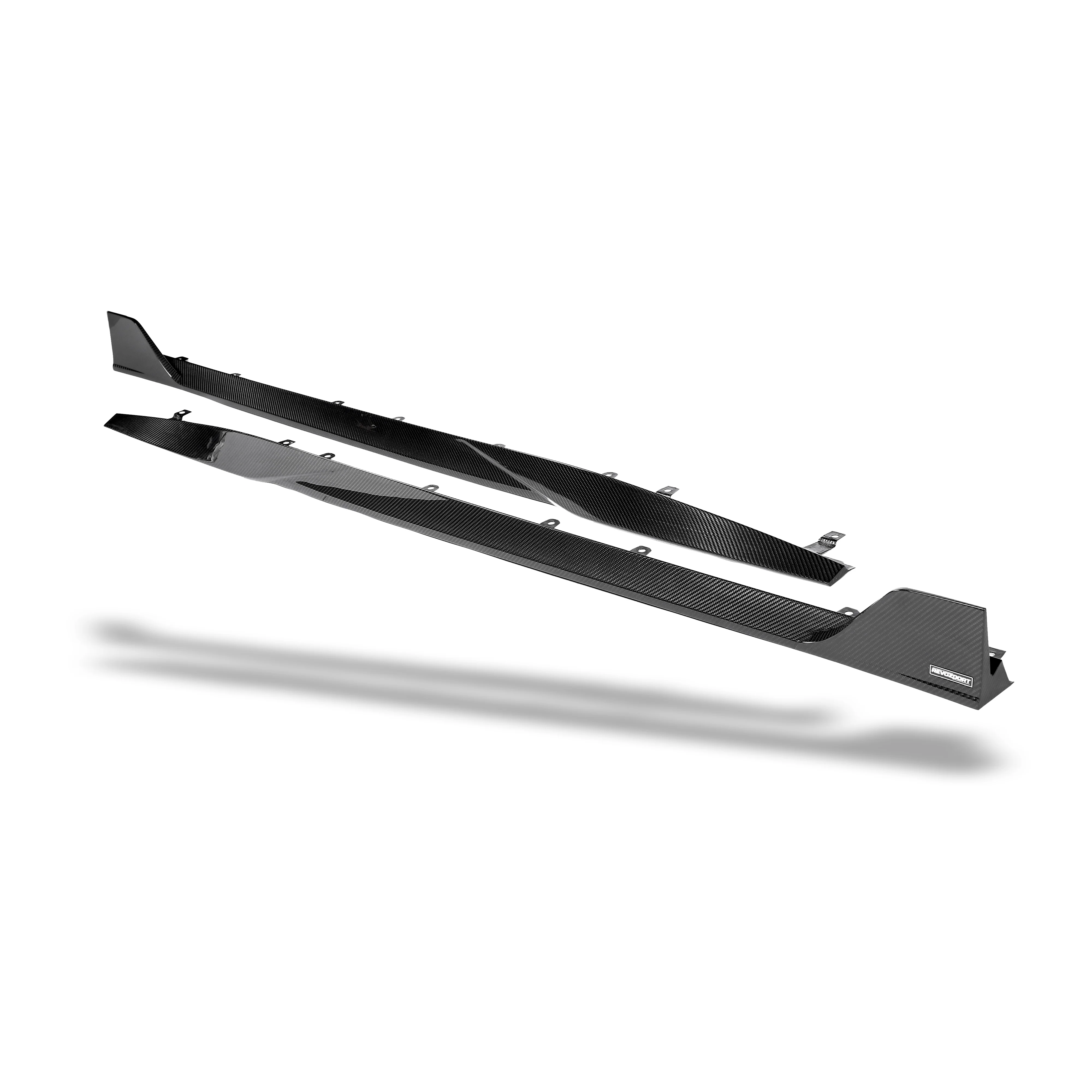 Карбонові бічні пороги для BMW F91 F92 M8 G14 G15 thumbnail 8