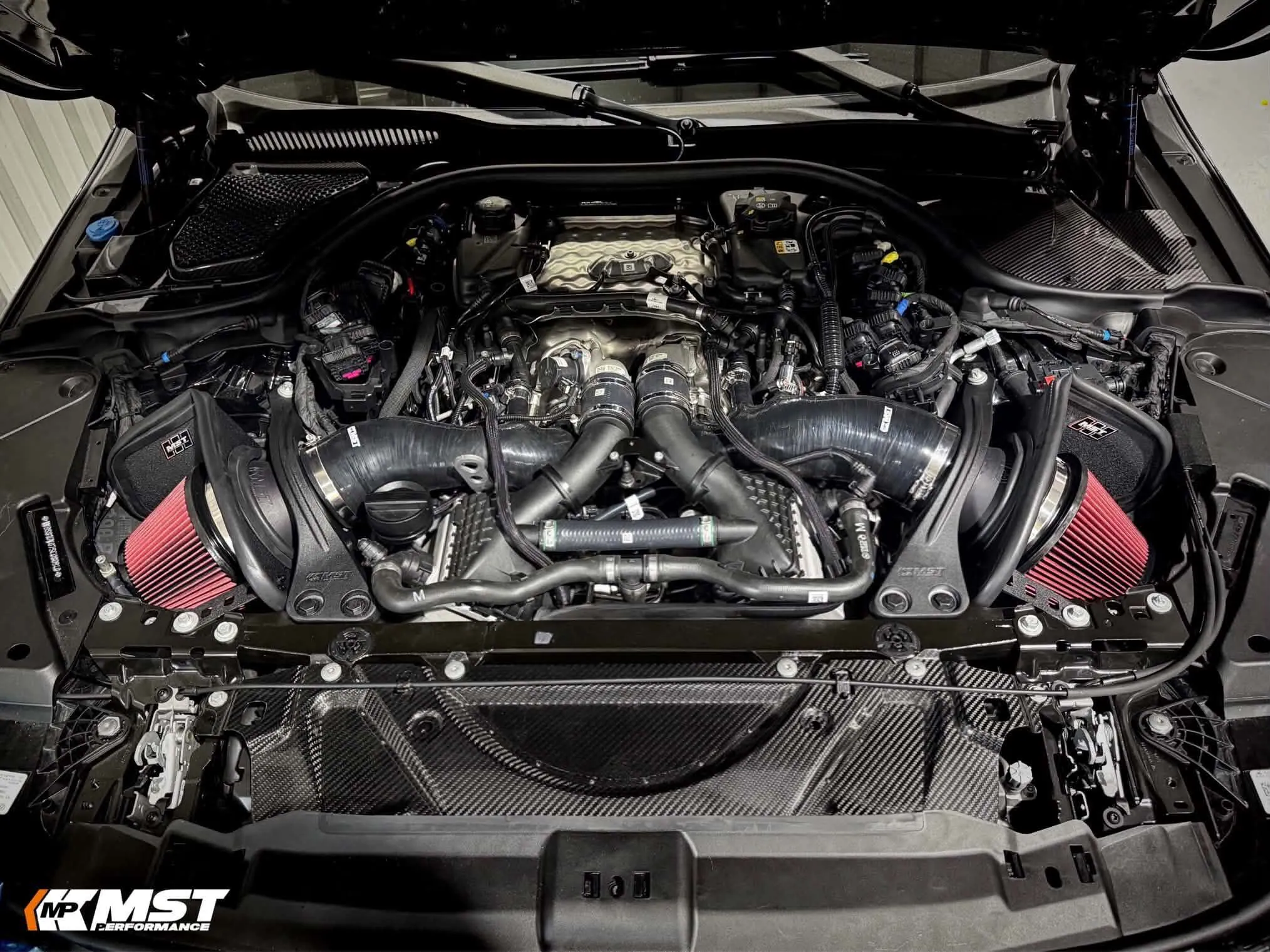 MST Performance комплект холодного впуску та турбо-інлета для 2024 BMW G90 M5/ G99 M5 4.4L S68 (BW-G90M5) thumbnail 11
