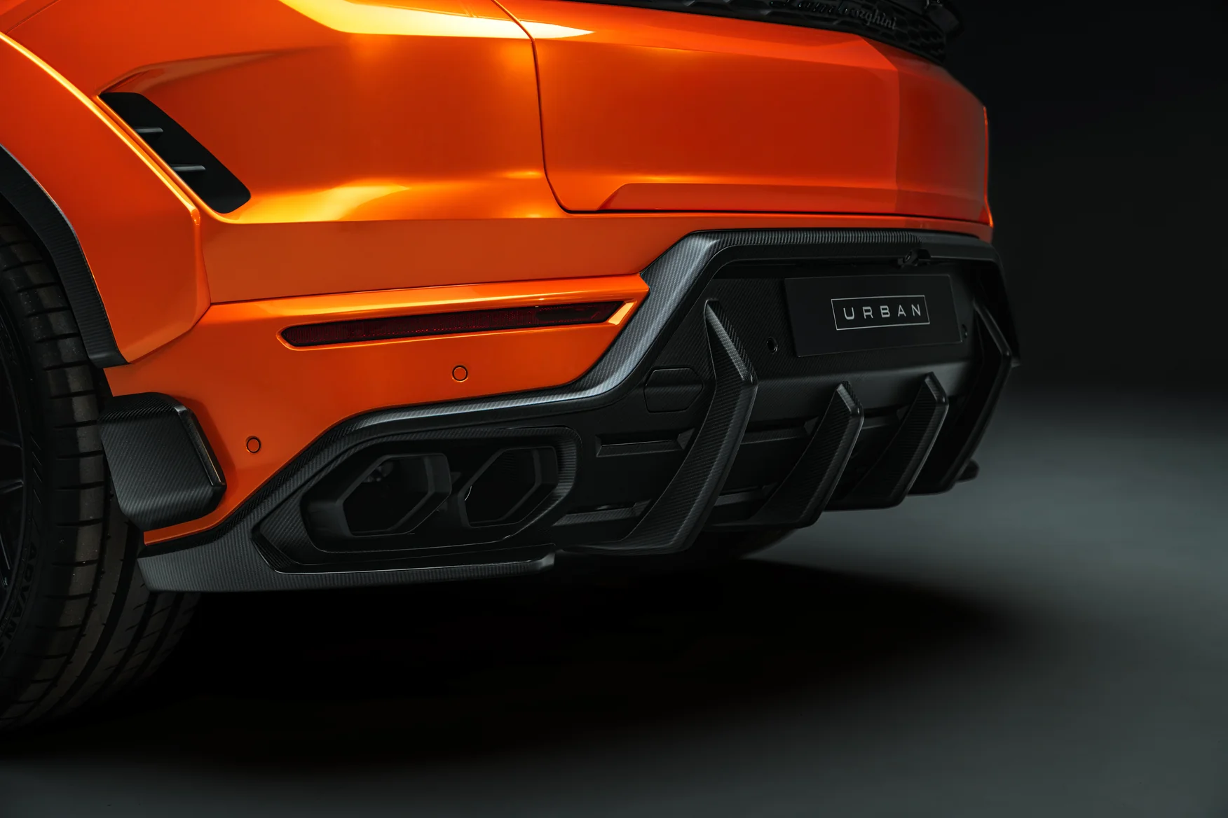 Urban Widetrack Body Kit for Lamborghini Urus SE thumbnail 17