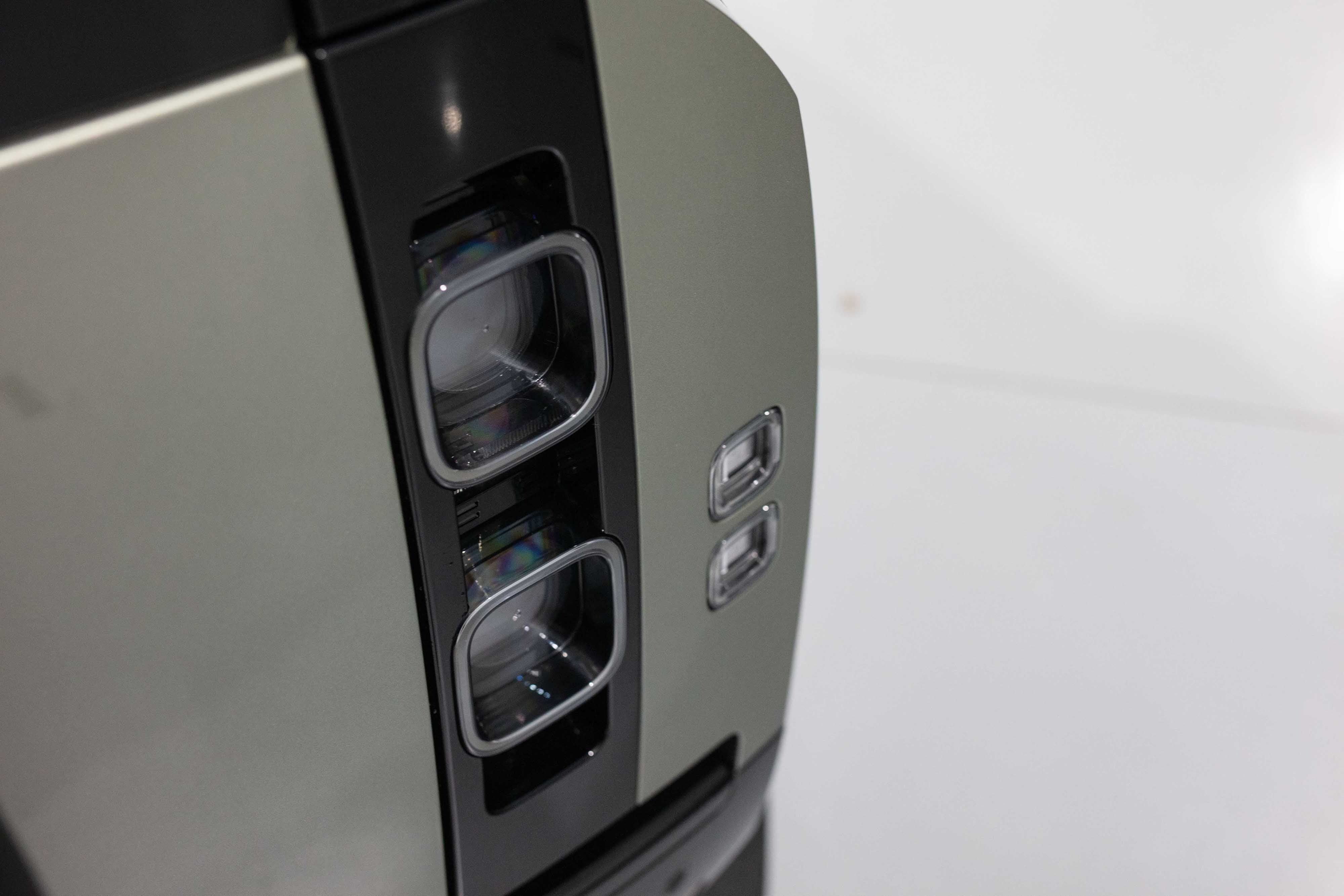 Задні ліхтарі OEM NAS Smoked Genuine LR для Defender L663 thumbnail 5