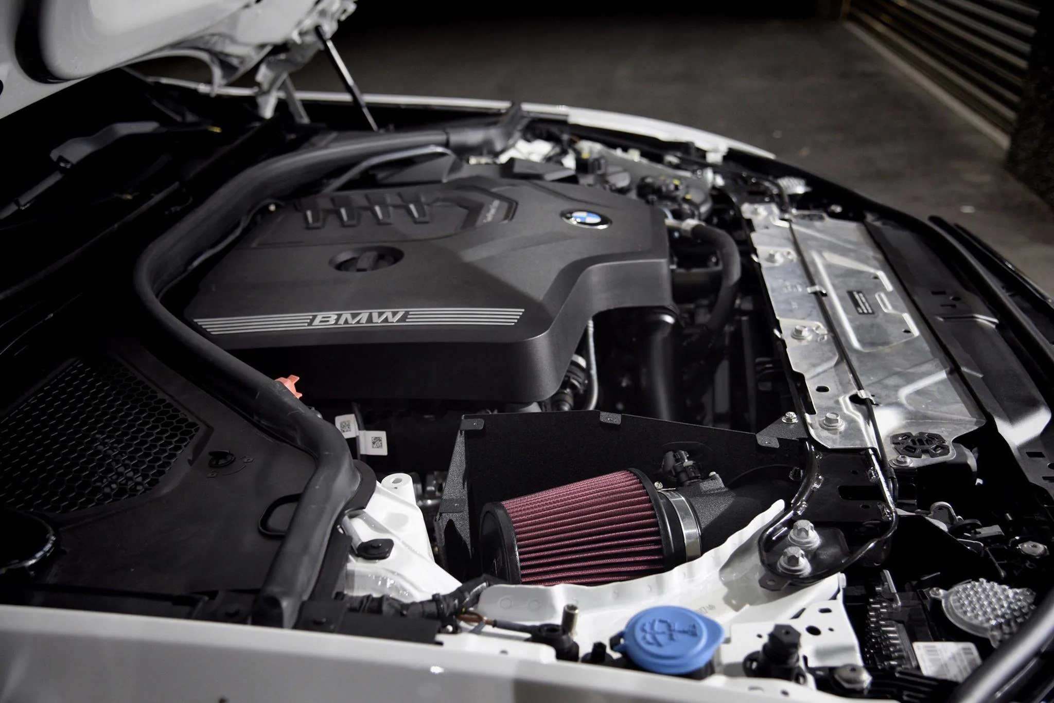 MST Performance система холодного впуску для BMW 330i G20 B48 2.0L (BW-B4802) thumbnail 4
