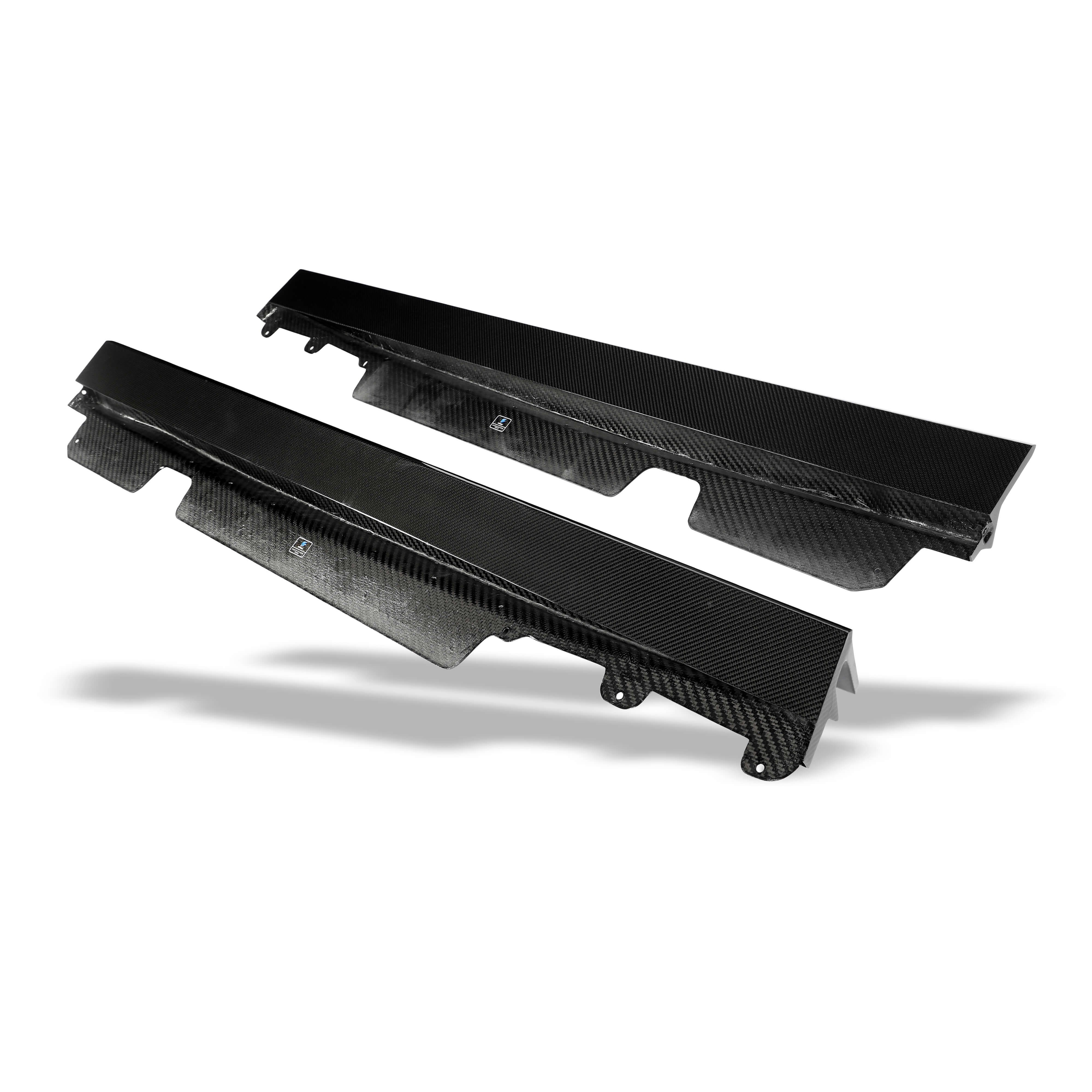 Carbon Fiber Side Skirts for Chevrolet Corvette C6 ZR1 thumbnail 8