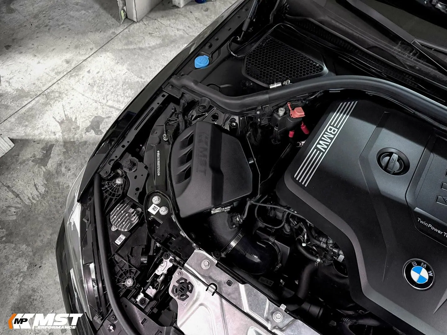 MST Performance система холодного впуску для 2018 BMW 330i G20 B48 2.0L (BW-B4805) thumbnail 7