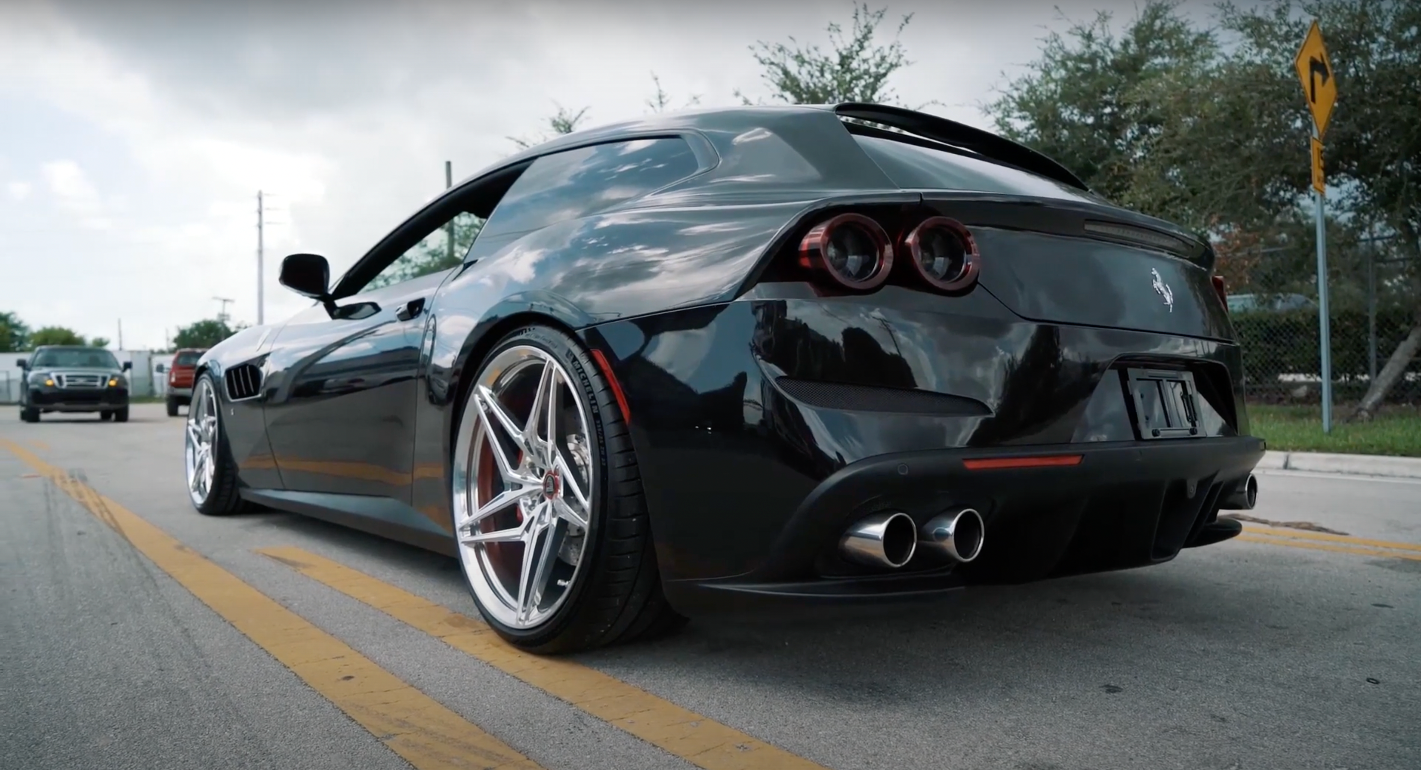 Вихлопна система Ferrari GTC4Lusso T