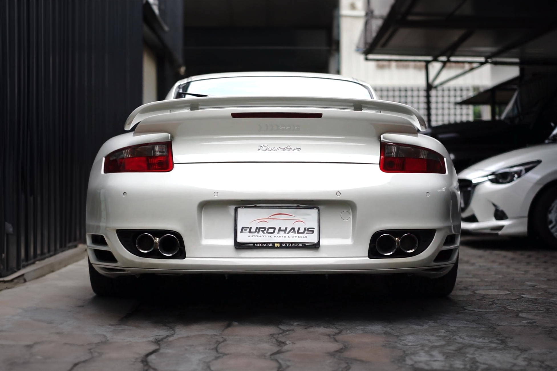 Porsche 911 Turbo / Turbo S (997) Exhaust System