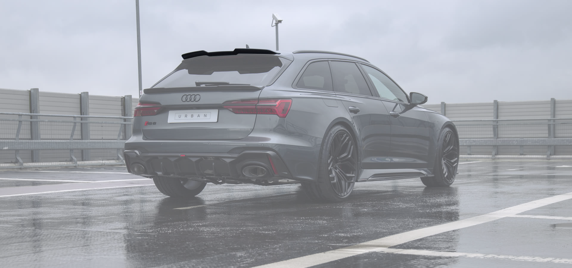 Верхній задній lip-спойлер Urban для Audi C8 RS6 / RS7 - Visual Carbon Fibre - Image 1