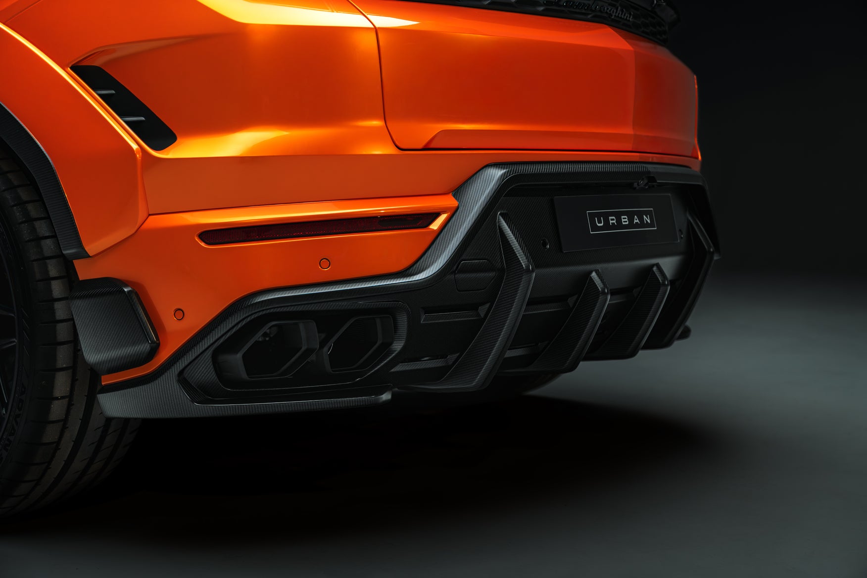 Розширені колісні арки Visual Carbon Fibre для Lamborghini Urus SE thumbnail 17